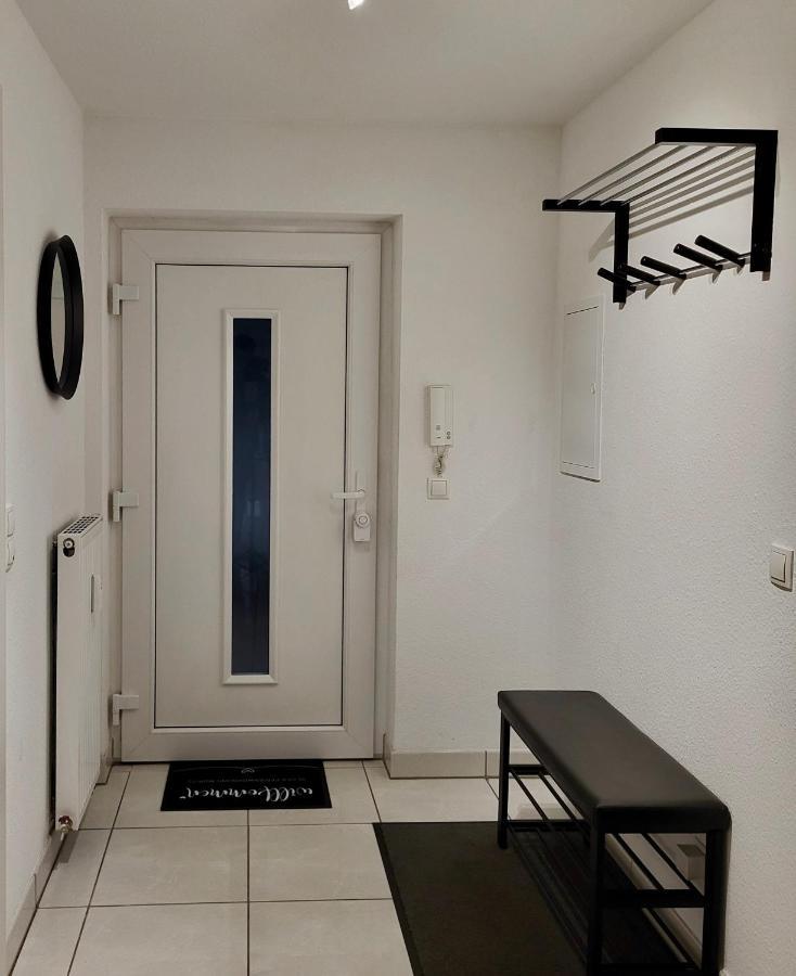 Schoene Und Ruhige Wohnung Direkt An Der Mosel Koblenz  Exterior photo